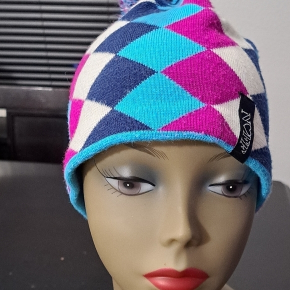 Noff Multi Colored Knit Hat With Pom   OSFM - Picture 1 of 7